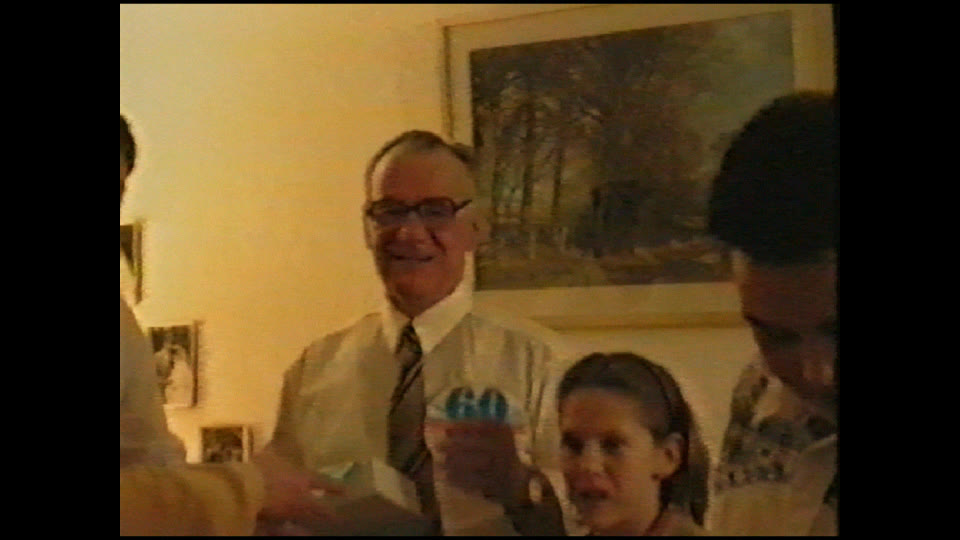 2. JVC BR-S925E — vrhunski S-VHS predvajalnik z vgrajenim TBC